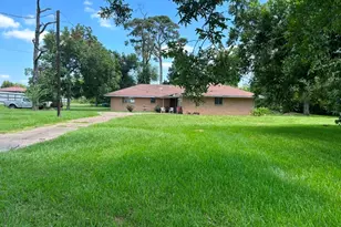 16019 Avenue C, Channelview, TX 77530 - Photo 4