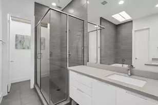 1159 W 18th St, Houston, TX 77008 - Photo 36