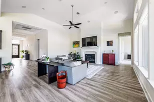 29006 Windy Ct, Fulshear, TX 77441 - Photo 6