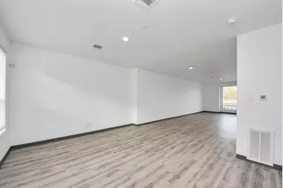 18716 Centro Main Street, Shenandoah, TX 77385 - Photo 10