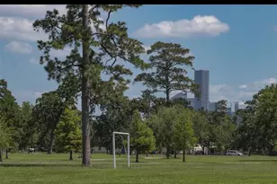 718 Redwing Park Dr, Houston, TX 77009 - Photo 20