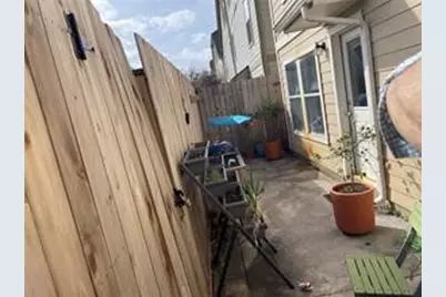 718 Redwing Park Drive, Houston, TX 77009 - Photo 20