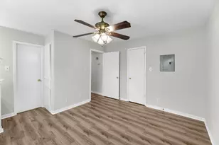 1900 Bay Area Blvd, Houston, TX 77058 - Photo 20