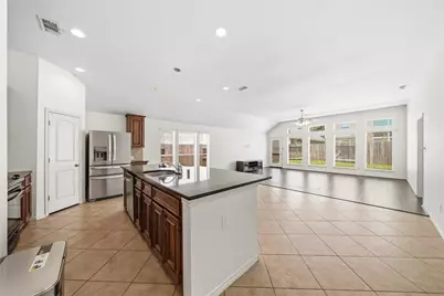 3802 Windmill Links Drive, Richmond, TX 77407 - Photo 10