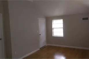 3800 Garrott St, Houston, TX 77006 - Photo 8