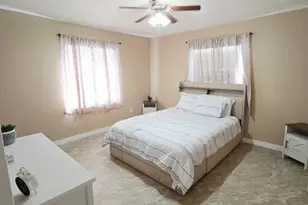 709 Befaye Rd, Houston, TX 77076 - Photo 14