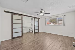 3705 Misty Cove Ct, Dickinson, TX 77539 - Photo 16