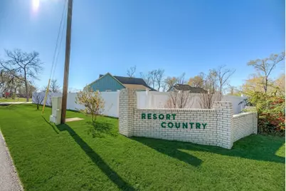 276 Resort Drive, Livingston, TX 77351 - Photo 2