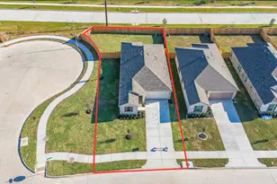 2907 Elassona Ln, Fresno, TX 77545 - Photo 2