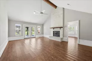 5433 Hidden Meadows Dr, Orange, TX 77632 - Photo 8
