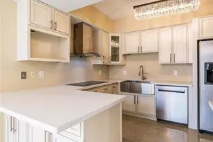 1111 Bering Dr, Houston, TX 77057 - Photo 8