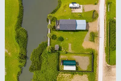 1273 Diamond Road, Crystal Beach, TX 77650 - Photo 10