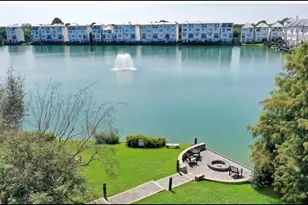 2226 Hilshire Lake Dr, Houston, TX 77080 - Photo 2
