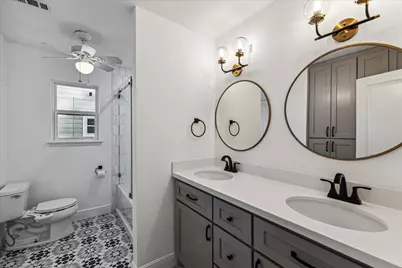 4810 Bayou Vista Drive, Houston, TX 77091 - Photo 20