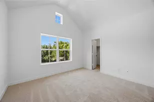 5676 Nolda St, Houston, TX 77007 - Photo 32