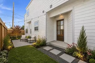 5676 Nolda St, Houston, TX 77007 - Photo 2
