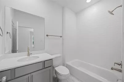 5676 Nolda Street, Houston, TX 77007 - Photo 34