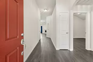 699 Rachel St, Alvin, TX 77511 - Photo 4