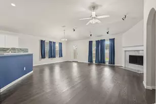 699 Rachel St, Alvin, TX 77511 - Photo 10