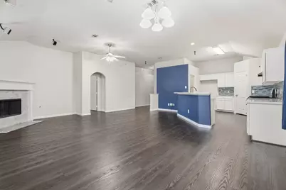 699 Rachel Street, Alvin, TX 77511 - Photo 12