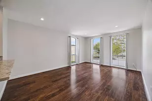 4629 Wild Indigo St, Houston, TX 77027 - Photo 6