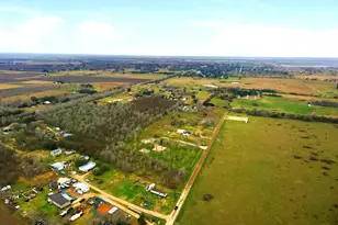 1714 J Newz Ln, Wallis, TX 77485 - Photo 1