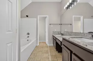 15627 Rosewood Hill Ct, Sugar Land, TX 77498 - Photo 26