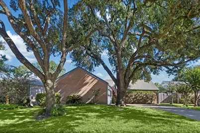 11510 Overbrook Lane, Houston, TX 77077 - Photo 1