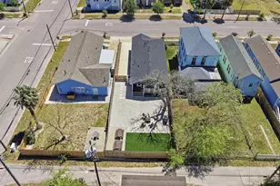 1804 Ursuline St, Galveston, TX 77550 - Photo 24