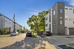 834 Fisher St, Houston, TX 77018 - Photo 24