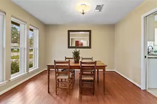 208 Magnolia Way, Huntsville, TX 77320 - Photo 8