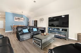 15015 Old Horseshoe Lake Dr, Cypress, TX 77433 - Photo 8