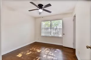 9629 Panola Way, Houston, TX 77055 - Photo 10