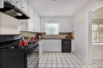 9629 Panola Way, Houston, TX 77055 - Photo 8