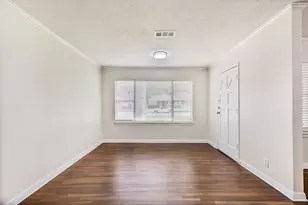 9629 Panola Way, Houston, TX 77055 - Photo 6