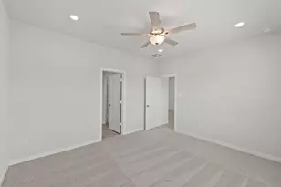 360 Long Br Dr, Dayton, TX 77535 - Photo 10