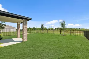 360 Long Br Dr, Dayton, TX 77535 - Photo 22