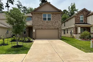 2611 Hoffman Ln, Conroe, TX 77304 - Photo 2