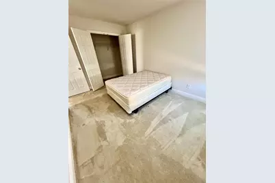 7130 Hollow Cedar Drive, Houston, TX 77049 - Photo 16