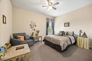 1014 Cedar Lake Ct, Conroe, TX 77384 - Photo 24