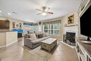 1014 Cedar Lake Ct, Conroe, TX 77384 - Photo 10