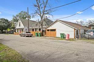 1501 Noble St, Houston, TX 77009 - Photo 2