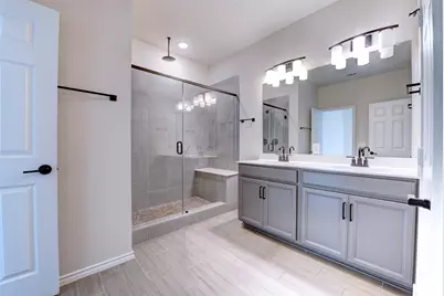 10504 Marston Vineyard Drive, Houston, TX 77025 - Photo 32