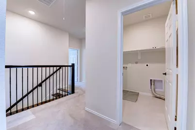 10504 Marston Vineyard Drive, Houston, TX 77025 - Photo 34