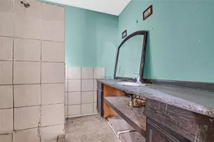 1925 Sunny Dr, Houston, TX 77093 - Photo 20