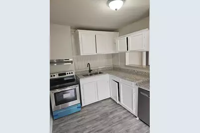 8010 Miley Street, Houston, TX 77028 - Photo 2