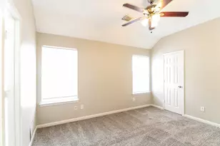 6402 Mountain Pines Ln, Katy, TX 77449 - Photo 8