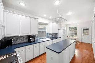 9331 Cantata Ct, Houston, TX 77040 - Photo 8