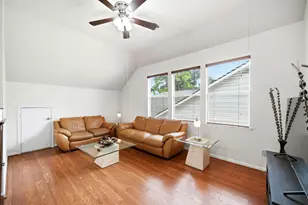 9331 Cantata Ct, Houston, TX 77040 - Photo 22