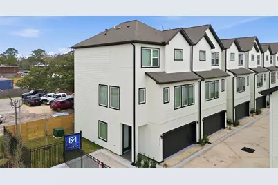 9405 Hammerly Boulevard #D, Houston, TX 77080 - Photo 2